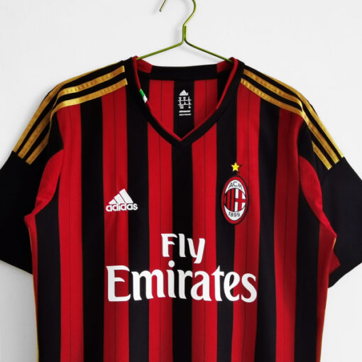 ACLACM13SNNCNRET-ao-bong-da-retro-ac-milan-mua-201314-san-nha-9