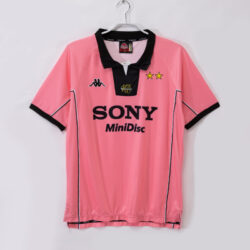 Áo Bóng Đá Juventus Mùa 1997/98 Sân Khách Màu Hồng