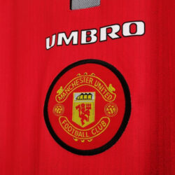 ACLMUN96SNNCDNOD-ao-bong-da-manchester-united-mua-199697-san-nha-dai-tay-8