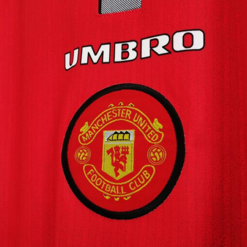 ACLMUN96SNNCDNOD-ao-bong-da-manchester-united-mua-199697-san-nha-dai-tay-8