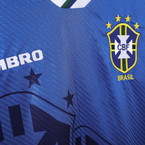 ADTBRA96S1NCNRET-ao-bong-da-retro-doi-tuyen-brazil-mua-1996-san-khach-6