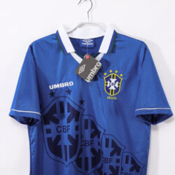 ADTBRA96S1NCNRET-ao-bong-da-retro-doi-tuyen-brazil-mua-1996-san-khach-7