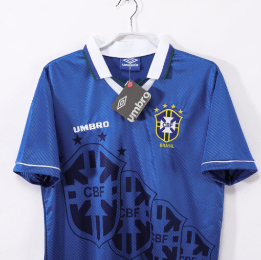 ADTBRA96S1NCNRET-ao-bong-da-retro-doi-tuyen-brazil-mua-1996-san-khach-7