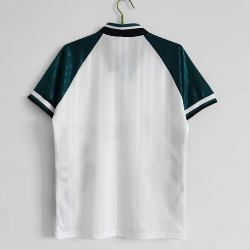 Áo Bóng Đá Retro Liverpool Mùa 1993/95 Sân Khách